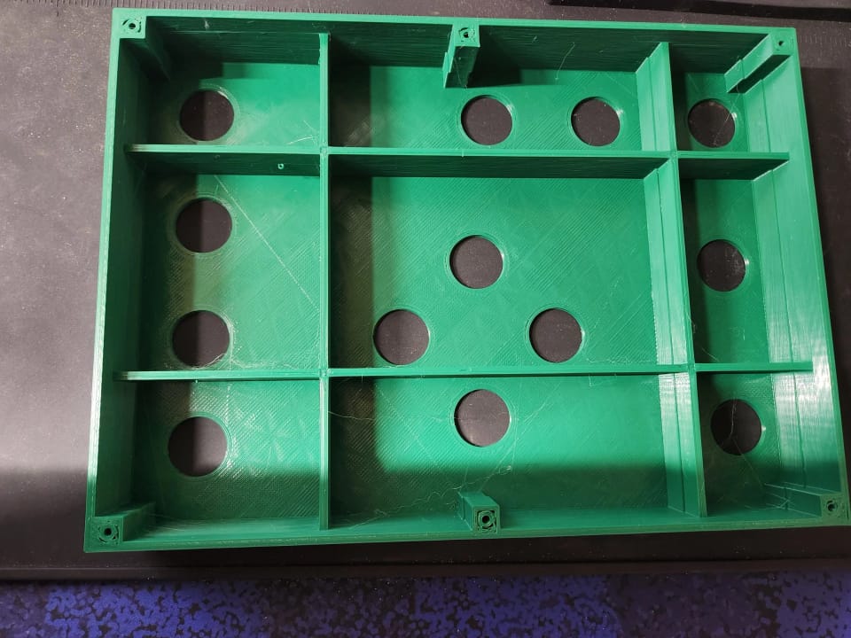TGC2019 EMPTY SHELL .24MM button holes (photo 4 of 4)