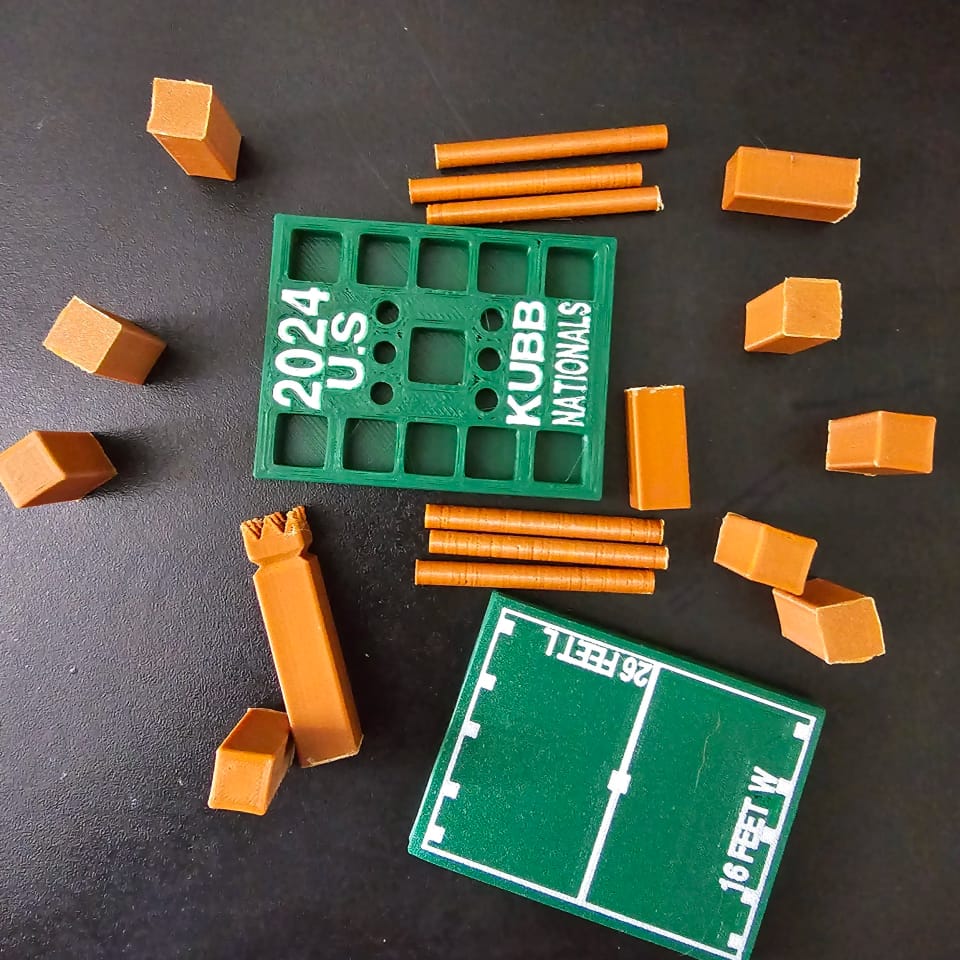 one fifth scale kubb sets (photo 5 of 9)