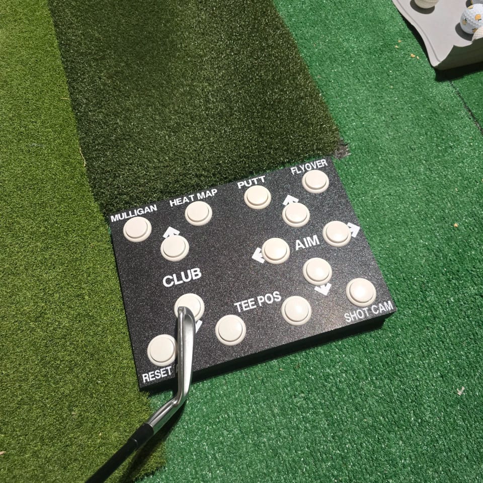 The SimMarshal Bluetooth, no programming control box, works with multiple simulator softwares (photo 5 of 11)