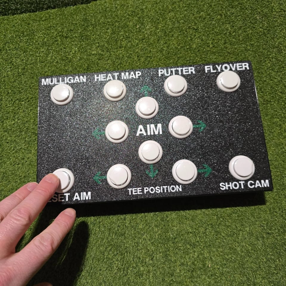 golf simulator control box (mini DIY kit) (photo 4 of 9)