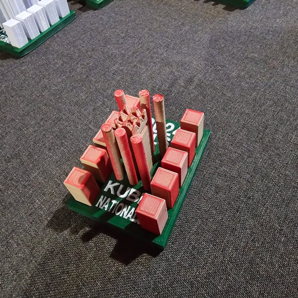 one fifth scale kubb sets (photo 2 of 9)